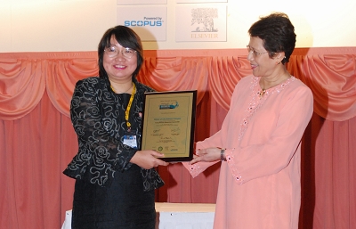 Young Woman Researcher Award for Dr Guanghui Ma